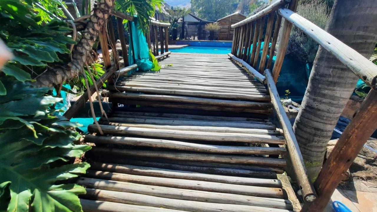 Legaeng Cottage - Serenity Pretoria-Noord エクステリア 写真